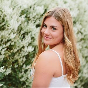 Meet your Posher, Zoe